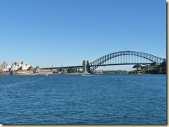 Erster Blick auf das Opera House und die Harbour Bridge